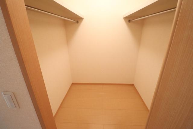 インペリアルパレス（103） 部屋画像