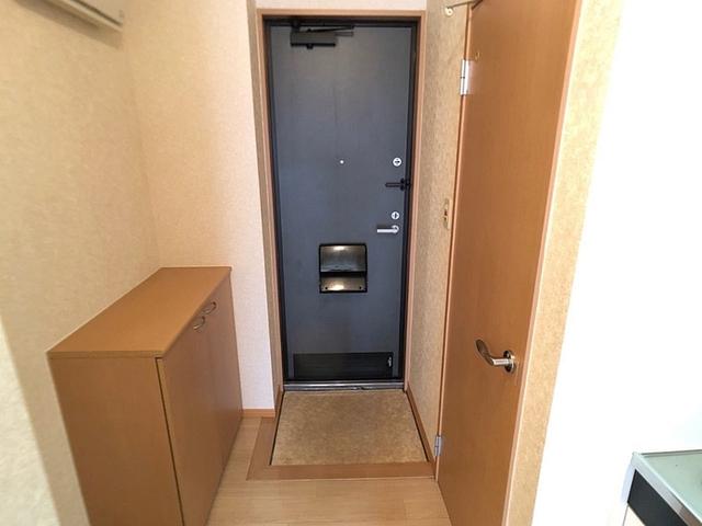 プチパラダイス（102） 玄関
