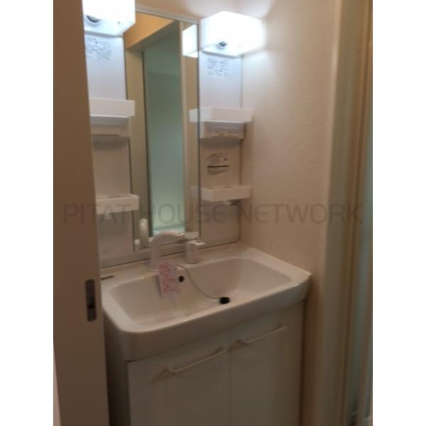 洗髪洗面化粧台