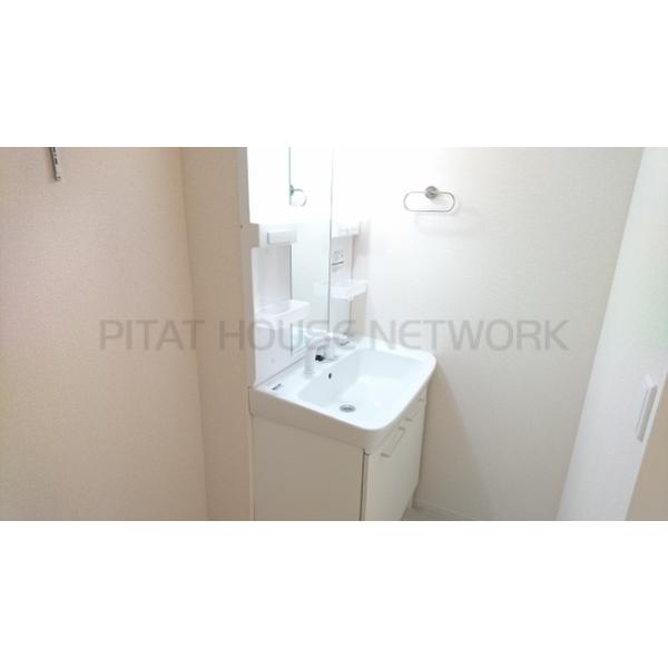 洗髪洗面化粧台