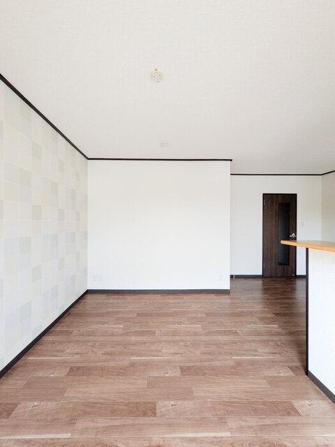 ライフタウニーＢ街区　6号棟（202） 室内