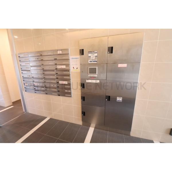 宅配ボックス集合ポスト