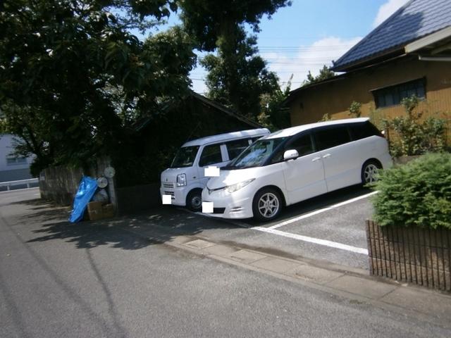 グリーンオーク（202） 駐車場