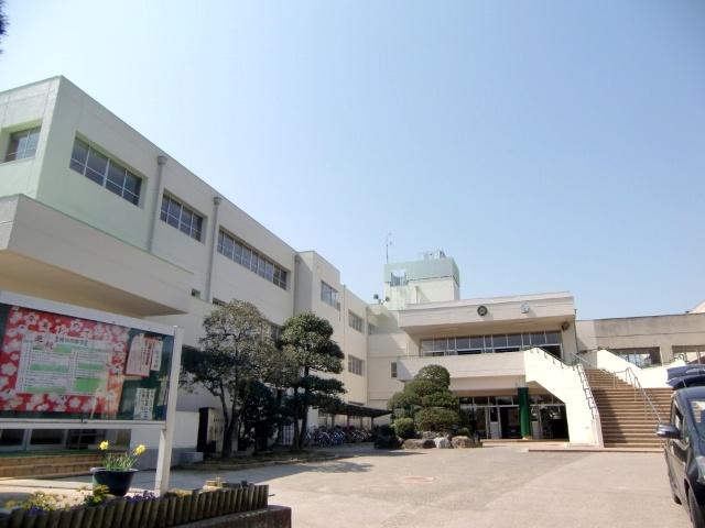 春日部市立内牧小学校