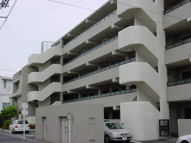 春日部第一ハイツ 外観
