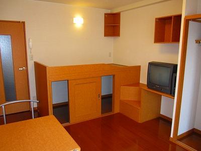 レオパレスクレール鳴門 部屋画像