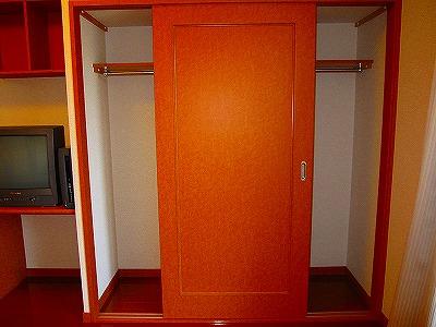 レオパレスクレール鳴門 収納