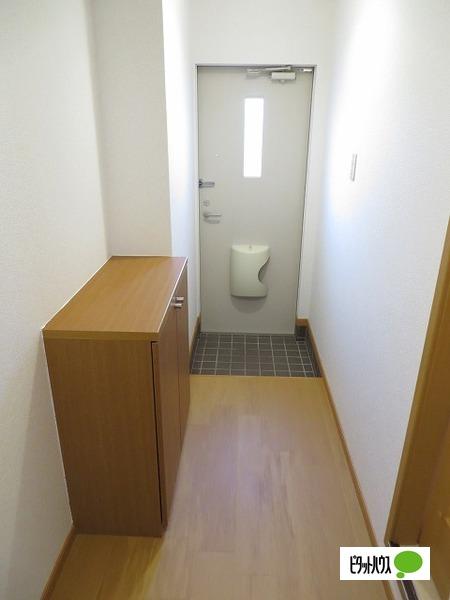 パンタナール（102） 玄関