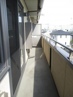 リヴェール北島（302） バルコニー