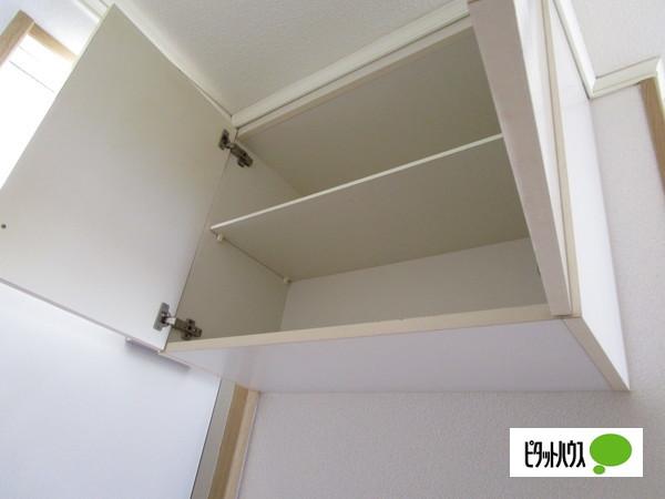 スリストンハイツ（205） 収納