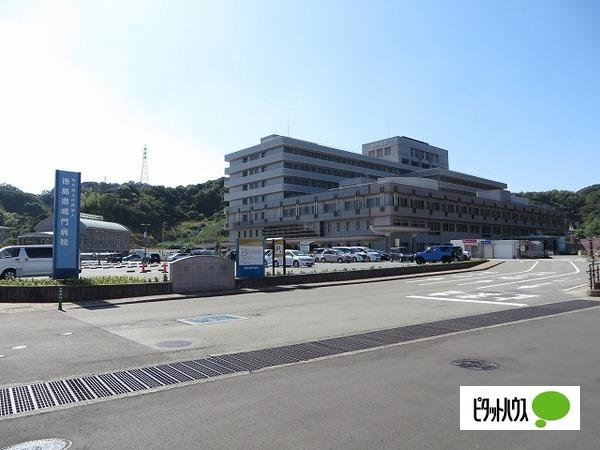 地方独立行政法人徳島県鳴門病院：726m