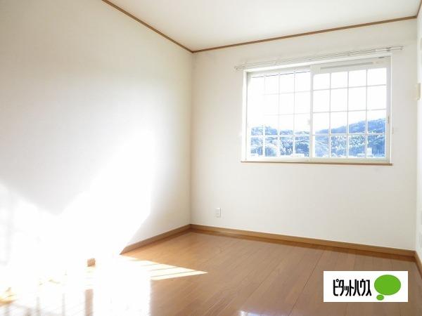 ヴィラ・デル・マーレＢ（102） 部屋画像