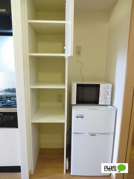 レオパレスカーサ鳴門 部屋画像