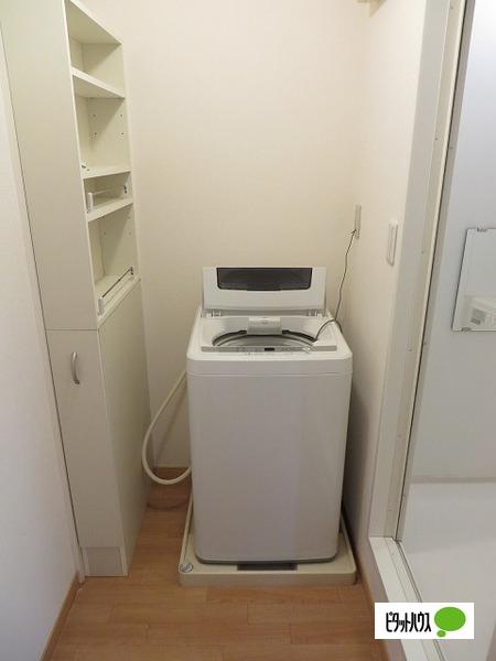 レオパレスカーサ鳴門 部屋画像
