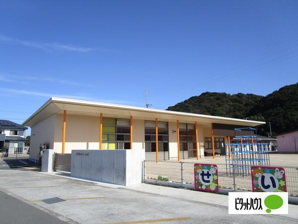 鳴門市立成稔幼稚園：981m
