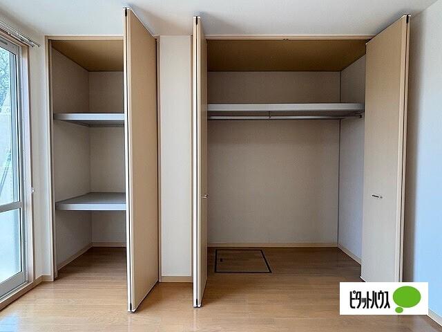 シャーメゾン藍住D（110） 収納