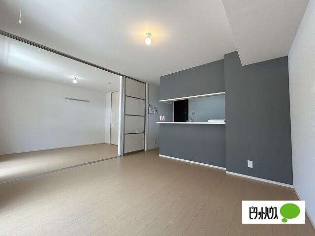 サンシャイン見白B（102） 部屋画像