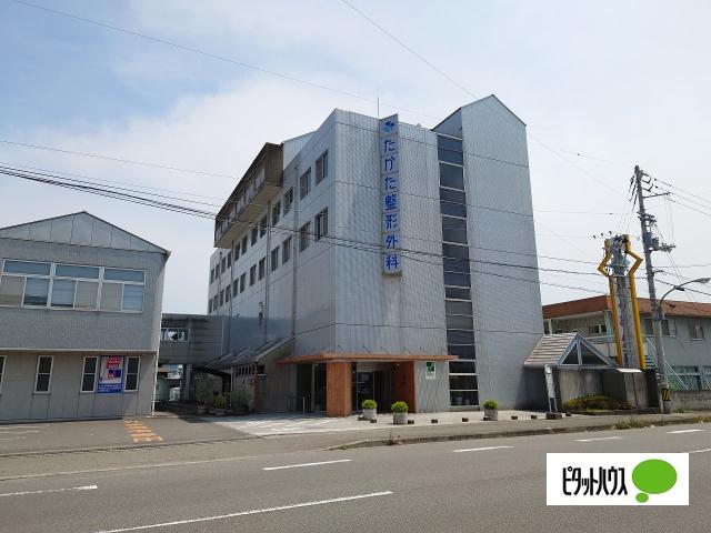 医療法人高田整形外科病院：963m