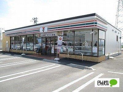 セブンイレブン北島高房店：665m