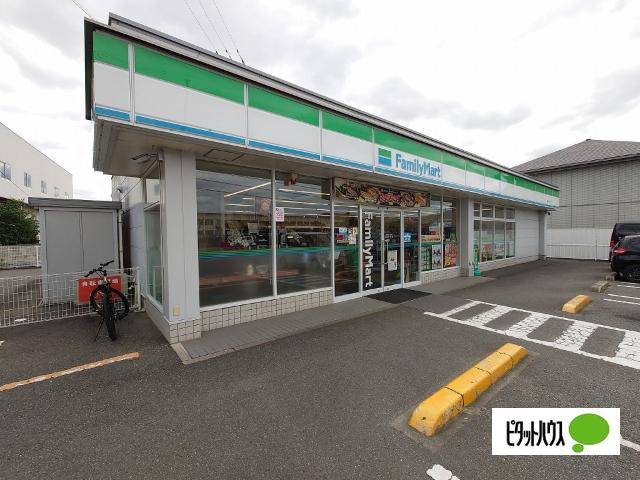 ファミリーマート藍住インター店：670m