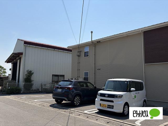 めぞん一刻（101） 駐車場