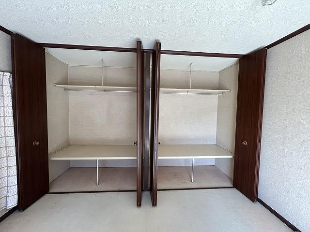 芙蓉山下中古戸建て 収納
