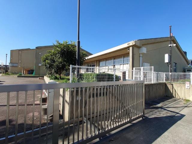藍住町立藍住東中学校
