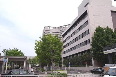 名古屋市立大学病院：322m