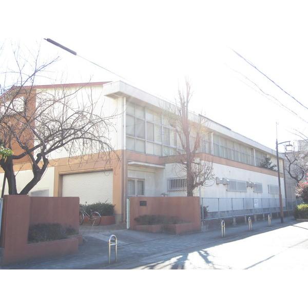 名古屋市立内山小学校：674m