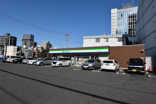 ファミリーマート岡崎康生通南店：292m