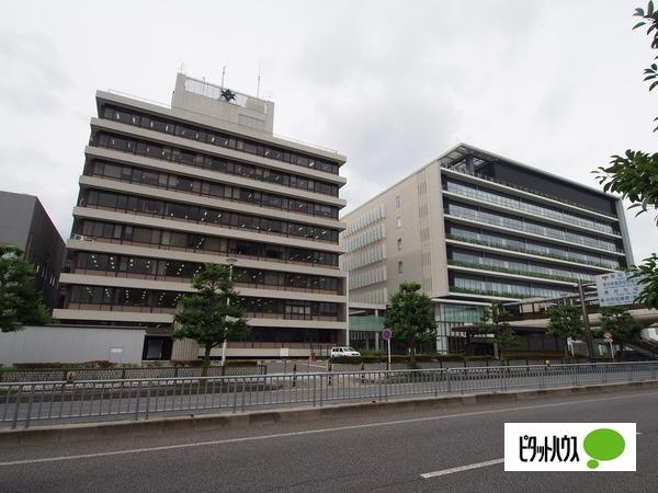 豊田市役所：940m