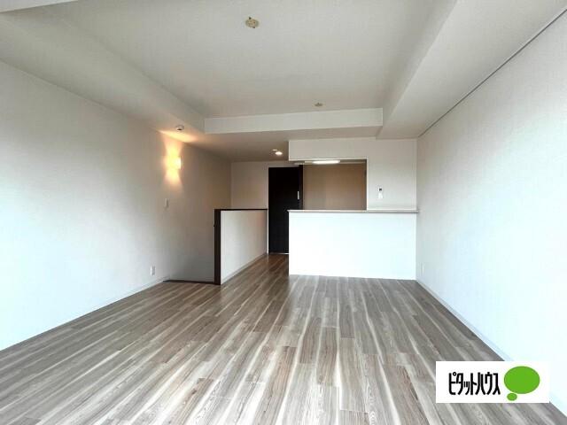 プロシード穂波町（0302） リビング