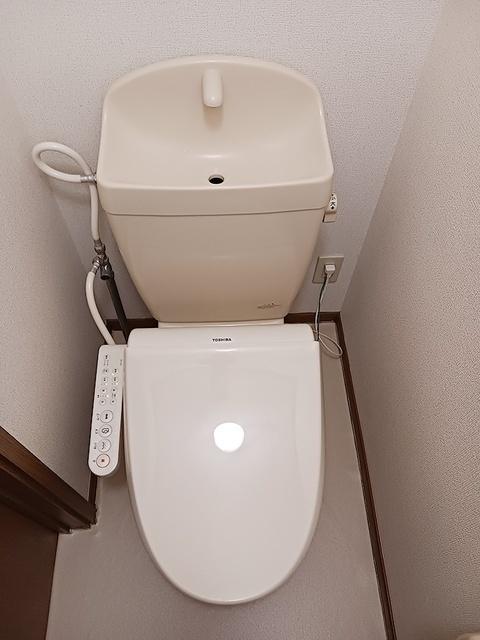 コンフォールＹ・Ｔ　Ⅱ（102） トイレ