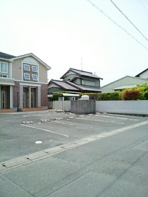 Ａｒｉａ　Ｐｕｒａ（102） 駐車場