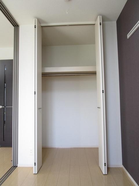 ロイヤルメゾン（103） 収納
