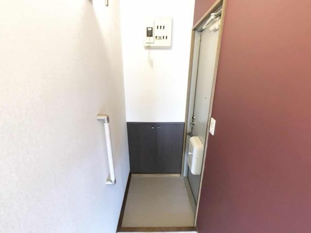 コーポシャルマン（106） 玄関