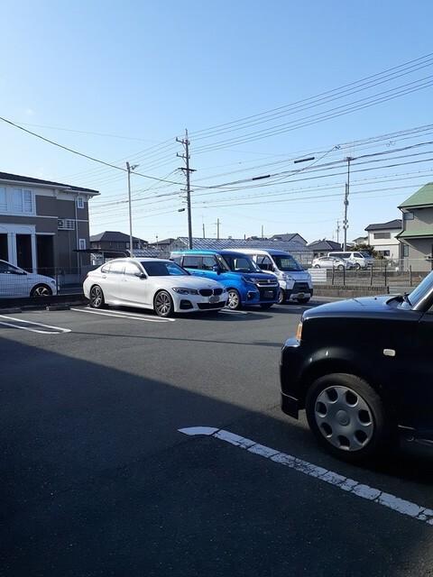 アルコバレーノ（101） 駐車場