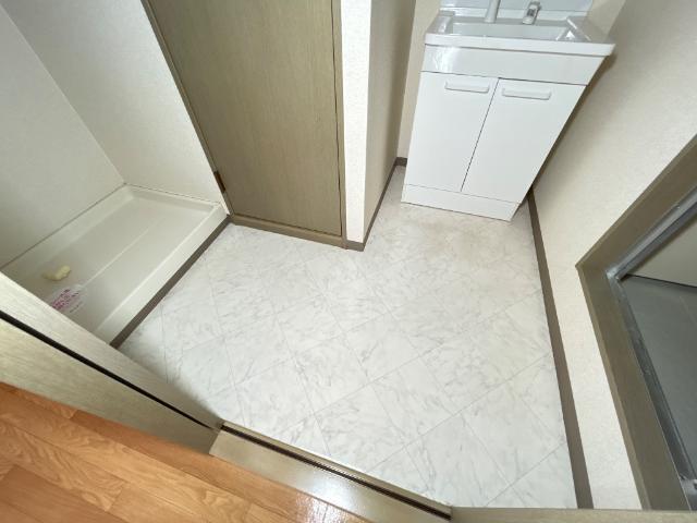 ヒルトップ内張 部屋画像
