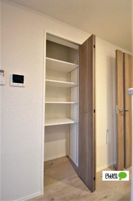 ツインズ（0305） 収納
