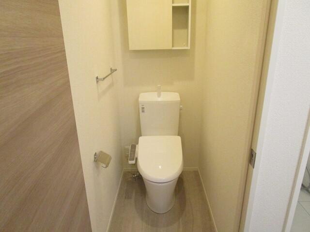 Ｒａｄｉｕｓ Ｖ（102） トイレ
