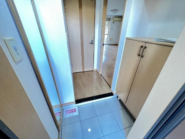 ロココプランＣ 玄関