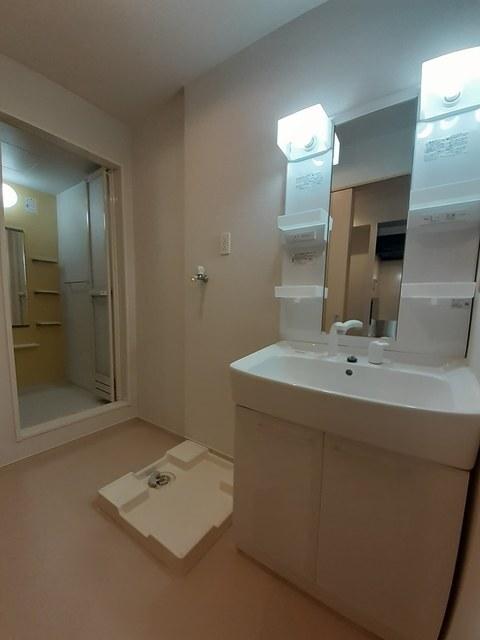 シャイン（101） 洗面