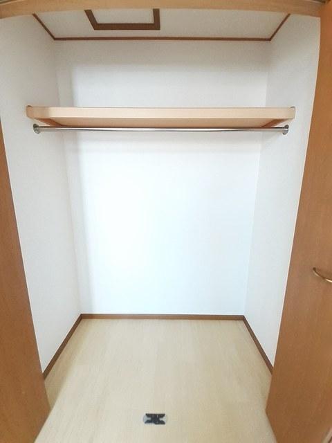 ノースエレガンス　ハギオカ（203） 収納