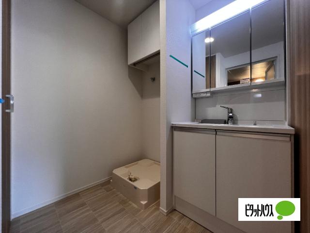 元中野町三丁目戸建（B） 洗面