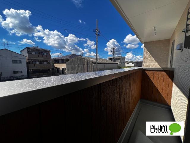 元中野町三丁目戸建（B） バルコニー