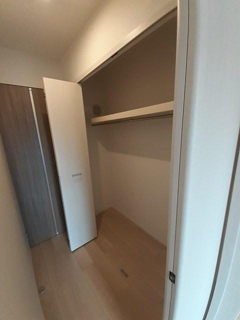 グランシュテル（305） 収納