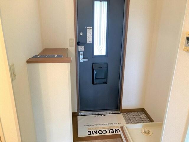 セジュール雅（205） 玄関