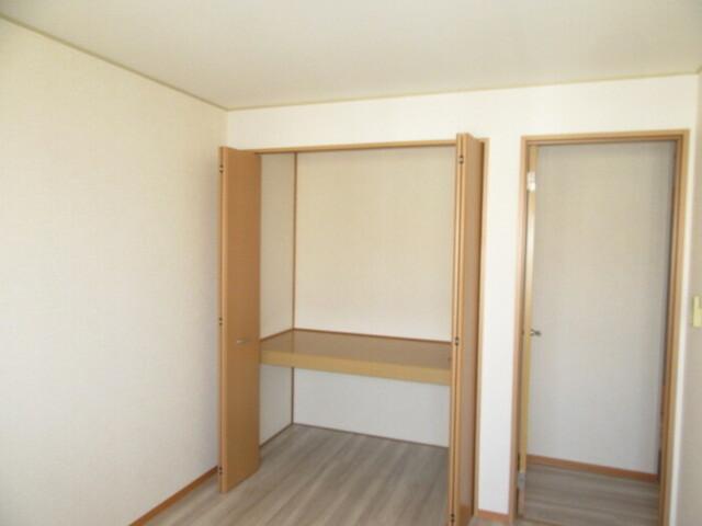 ウエストコート川崎（202） 収納