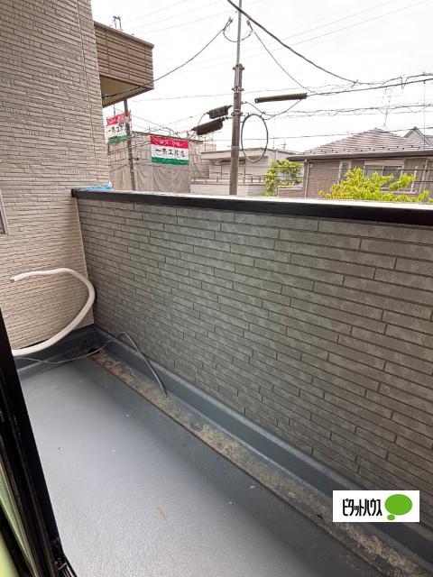 Ｅｃｒｉｎ新瑞橋 バルコニー