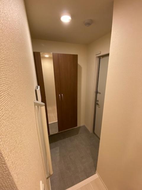 D-square湊町（203） 玄関